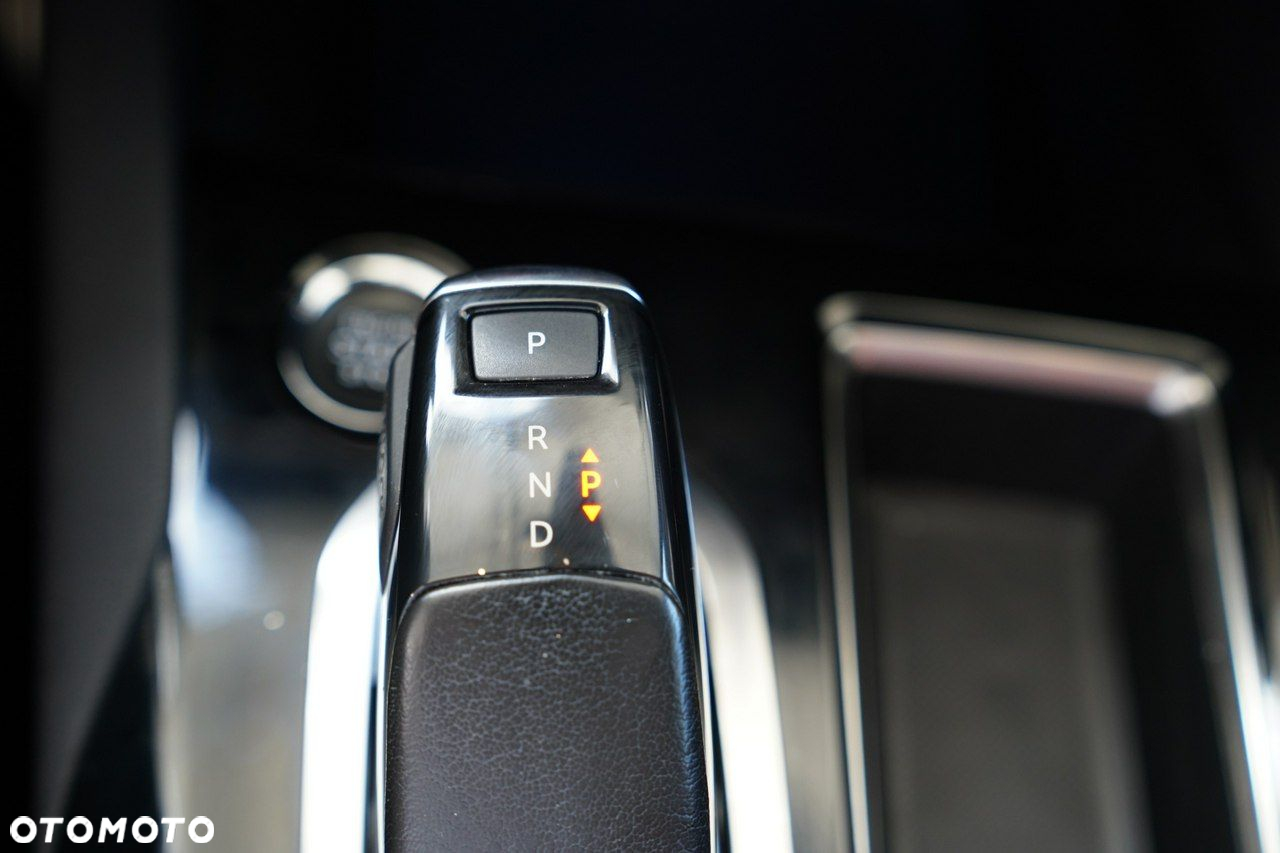 Peugeot 5008 - 35