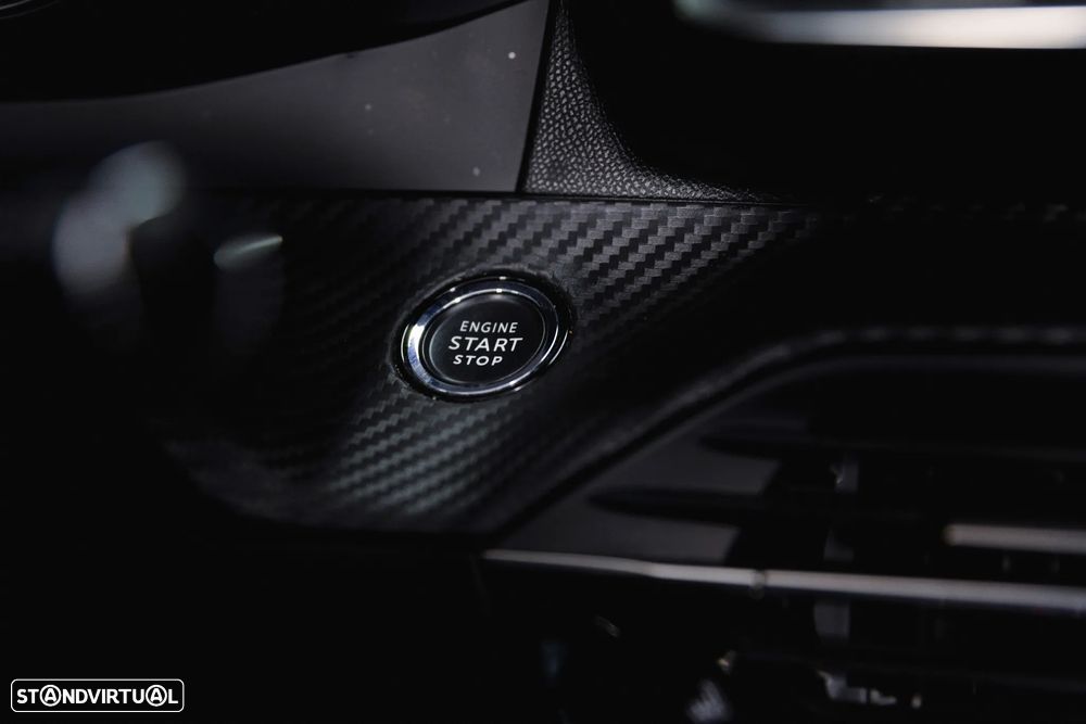 Peugeot e-208 Allure Pack - 19