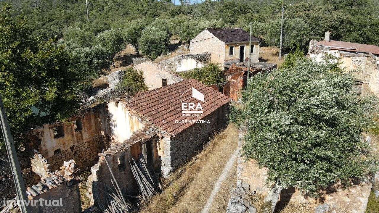 Moradia para Reconstruir localizada em Pelmá, Alvaiázere - Grande imagem: 2/7