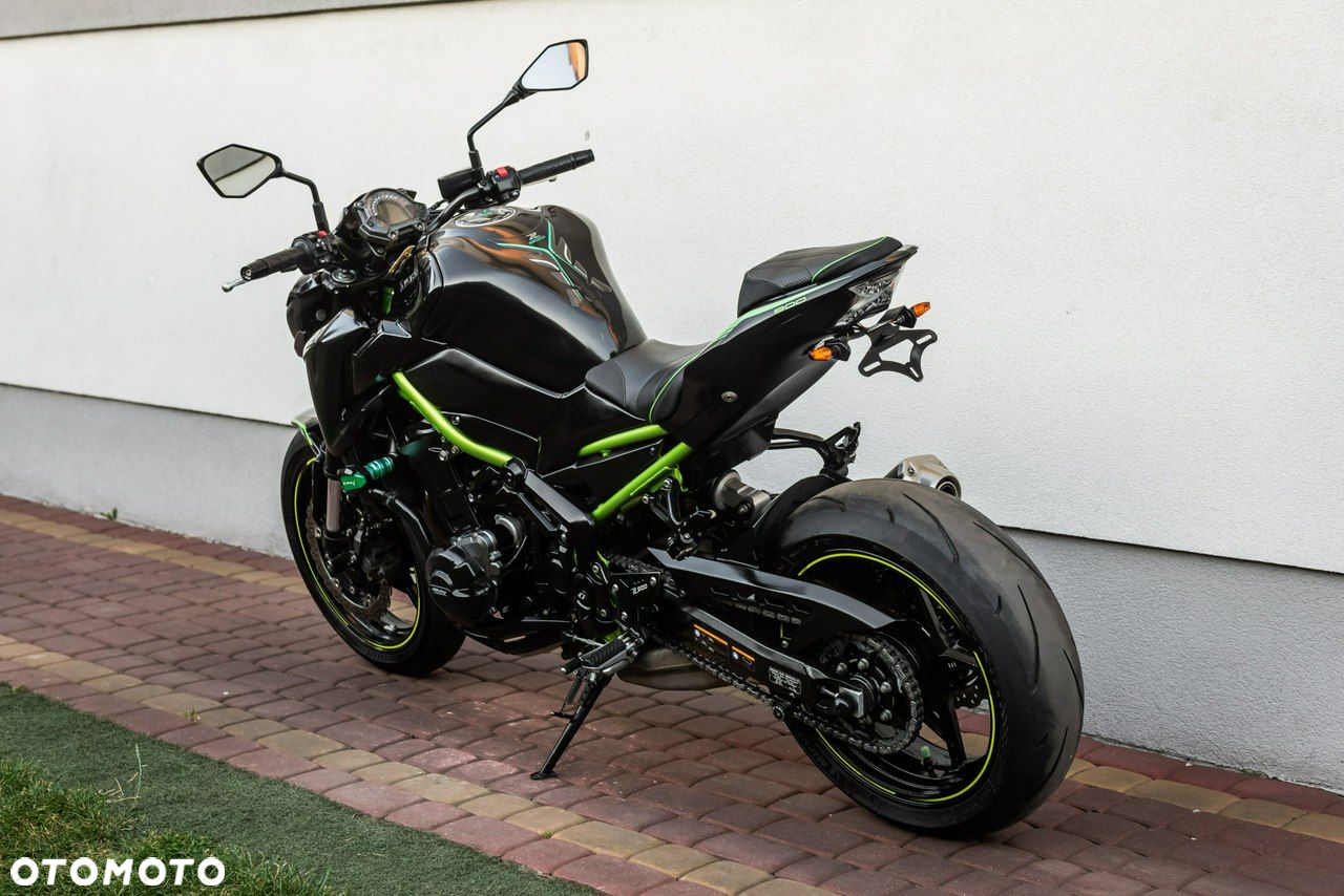 Kawasaki Z - 4