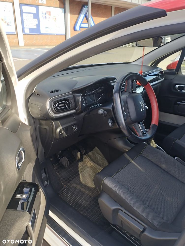 Citroën C3 1.2 PureTech Shine - 4