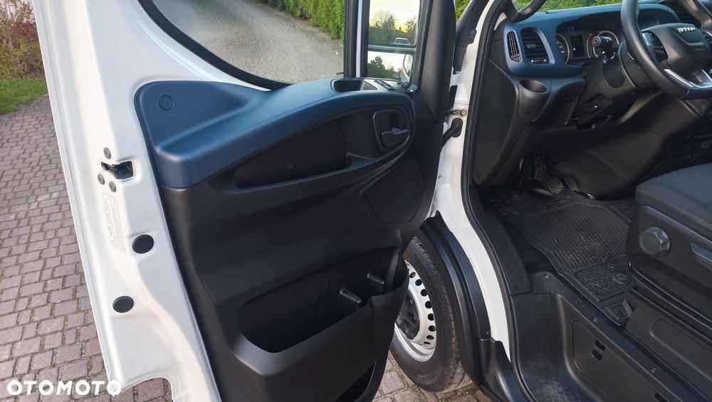 Iveco Daily Hi-Matic - 11