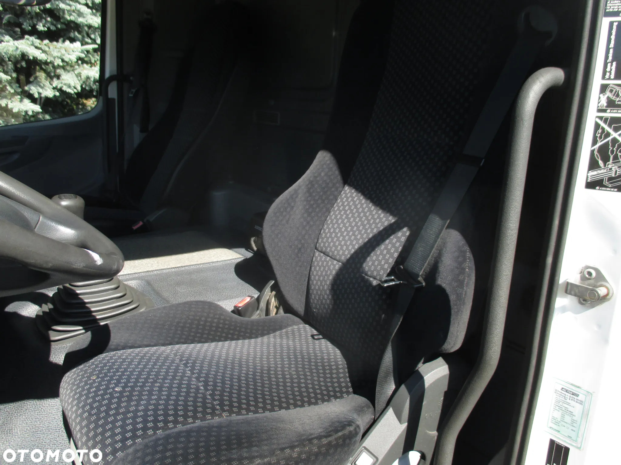 Mercedes-Benz Axor 1829 - 16