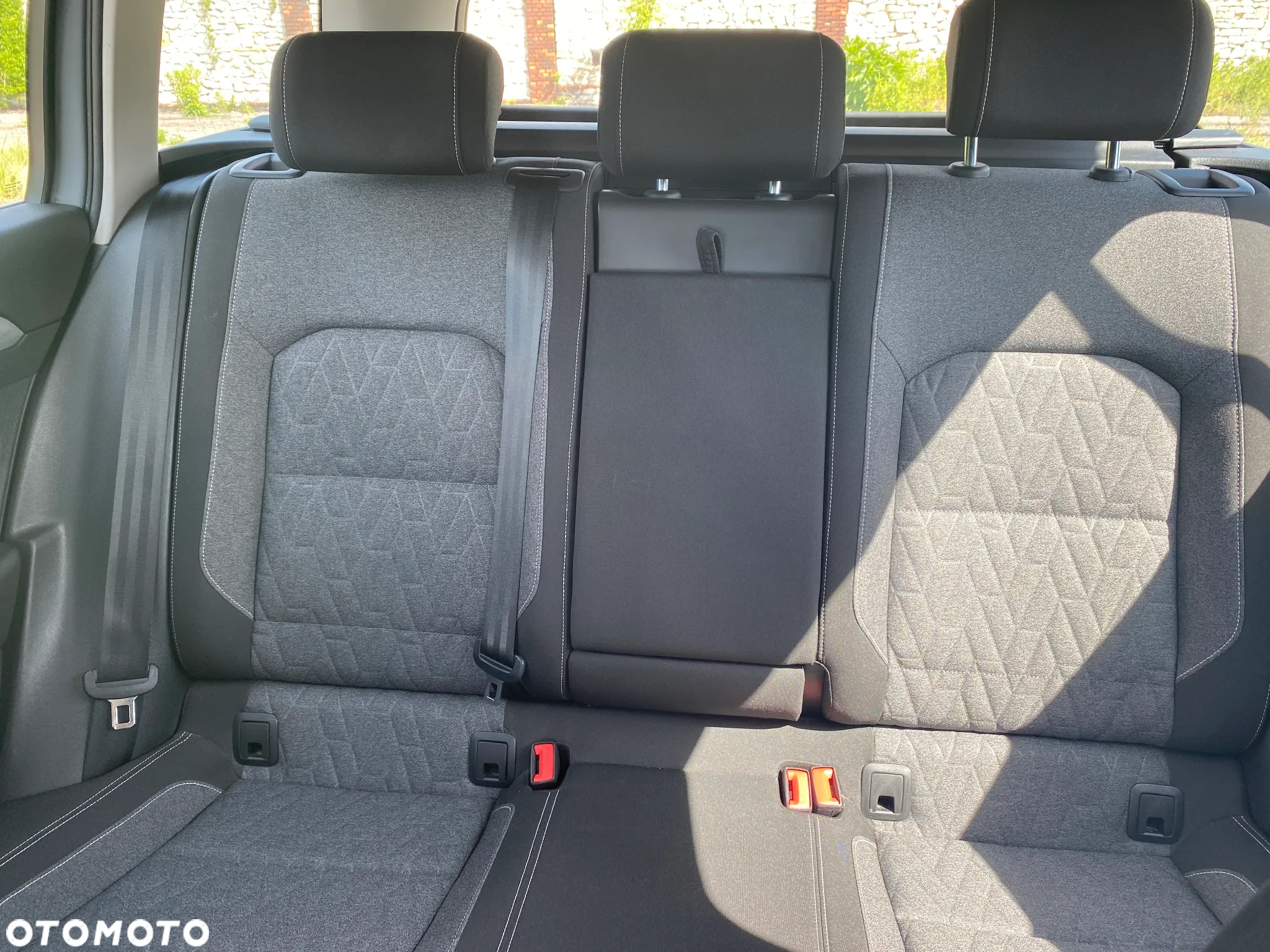 Volkswagen Passat 1.5 TSI EVO Business - 10