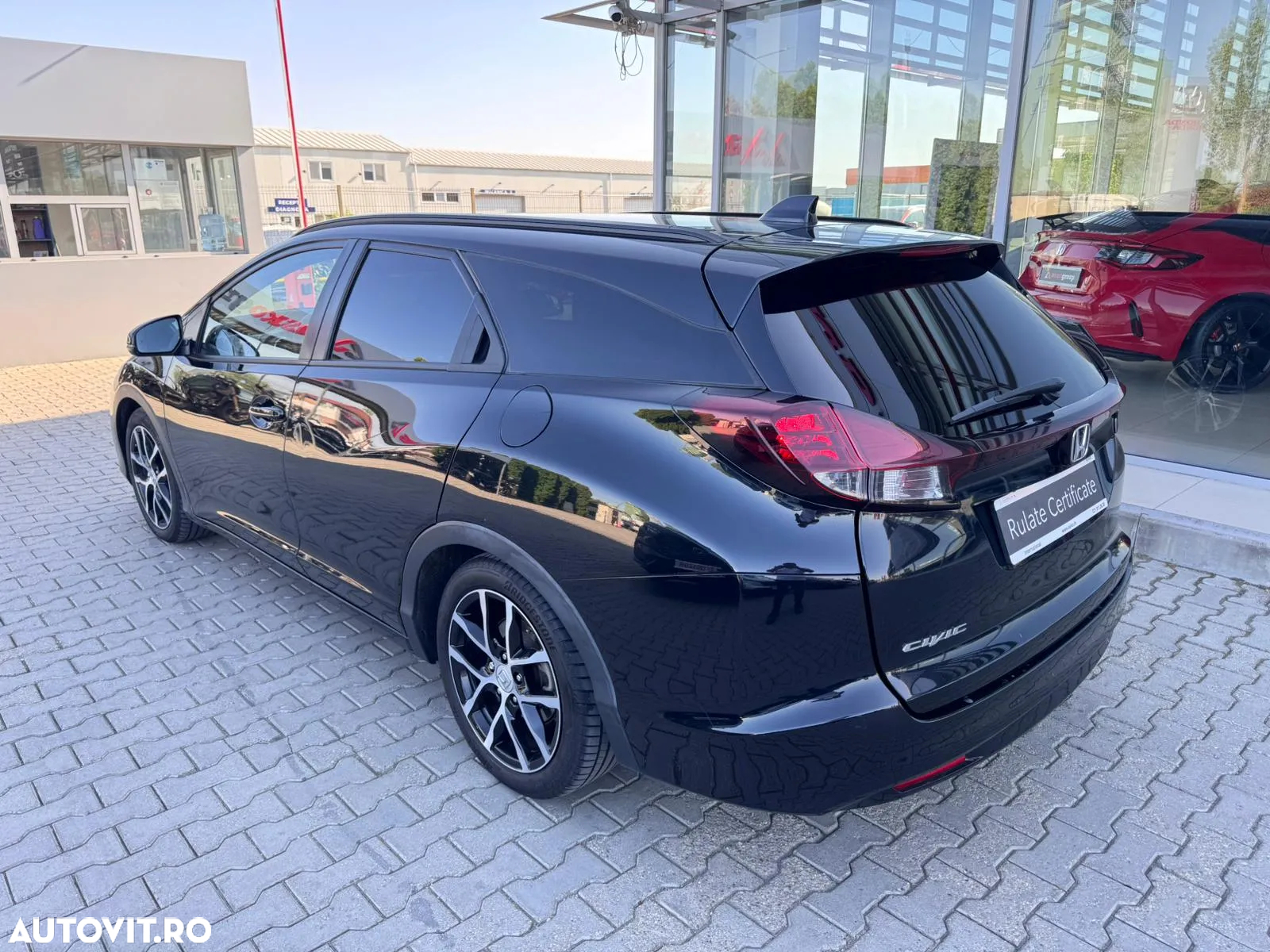Honda Civic Tourer 1.8 i-VTEC AT Lifestyle - 10