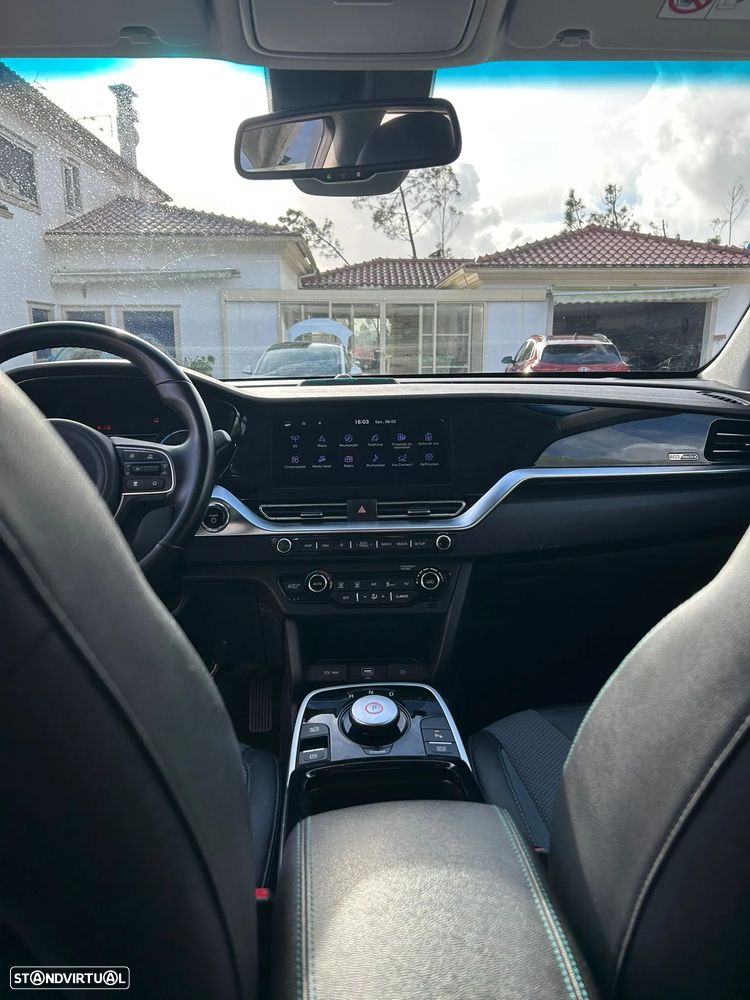Kia e-Niro 64kWh - 11