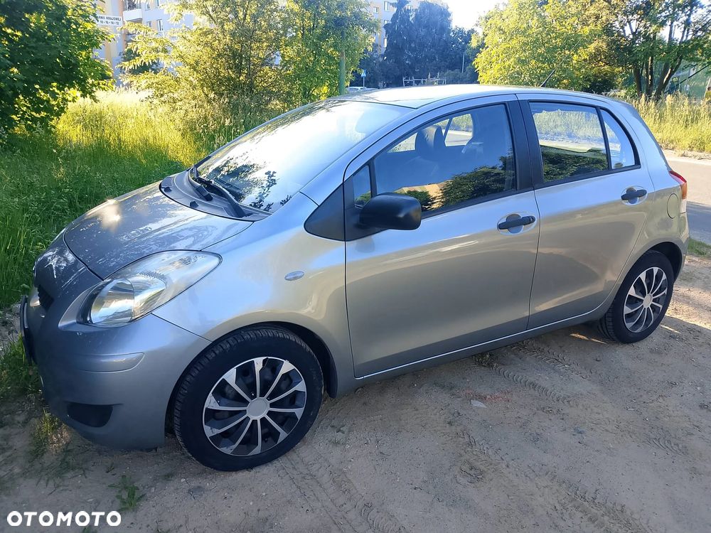 Toyota Yaris 1.33 VVT-i Edition - 2