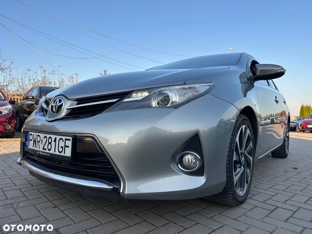 Toyota Auris - 31