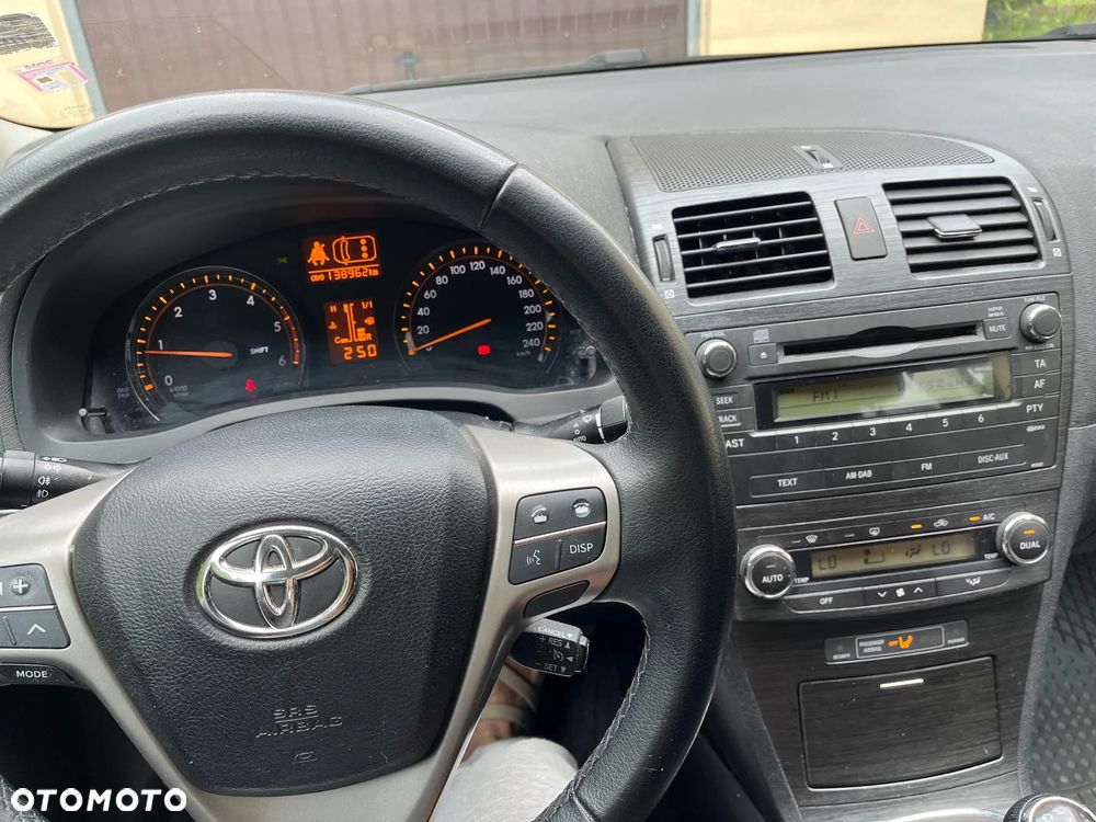 Toyota Avensis 2.0 D-4D Sol plus - 9