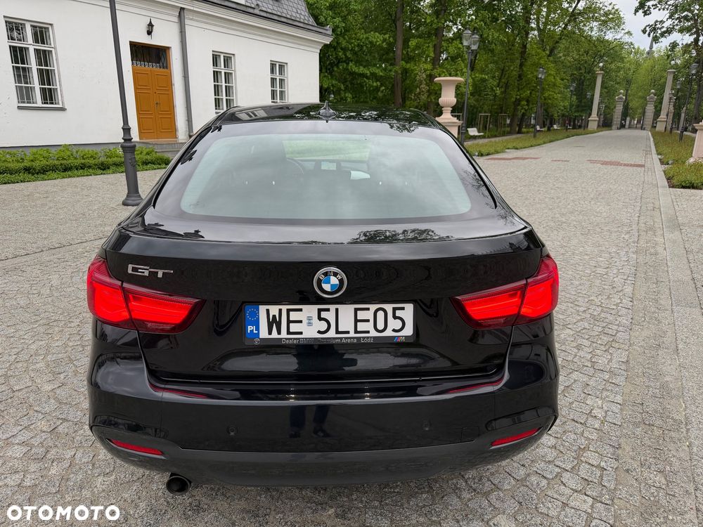 BMW 3GT 318d M Sport - 2