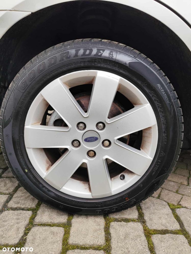 Ford Mondeo 2.0 Trend X100 / X - 30