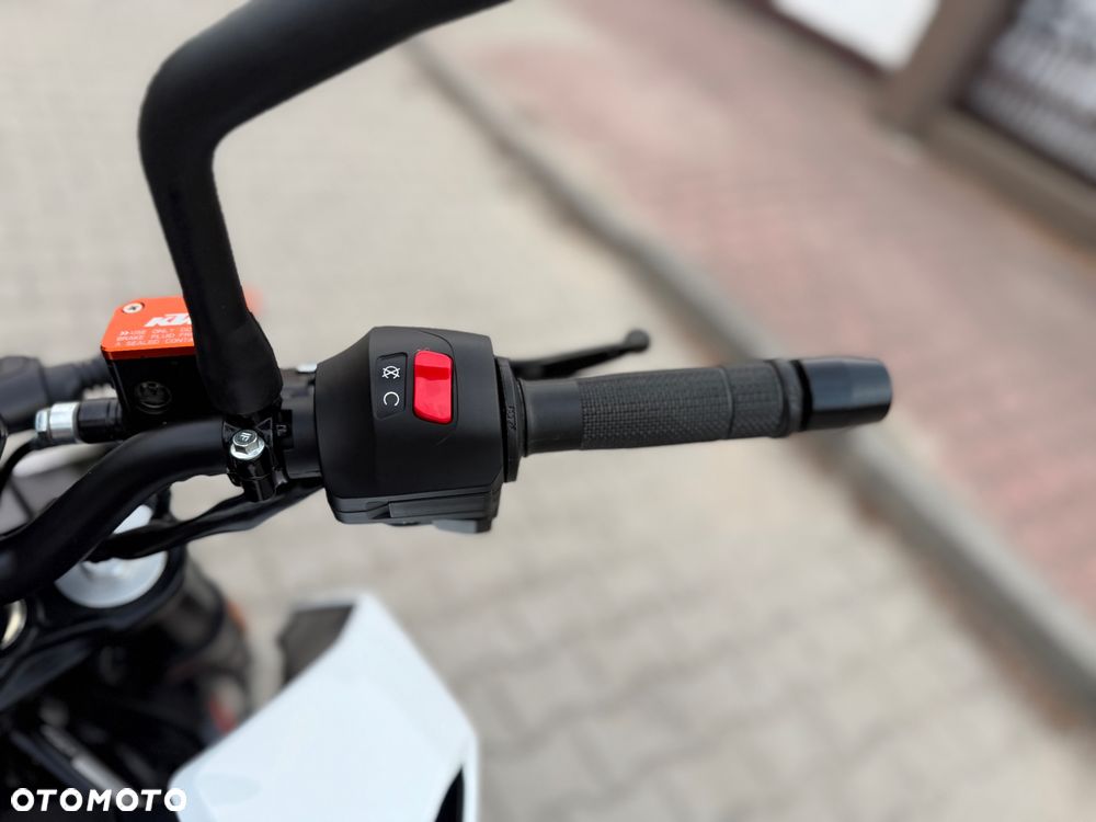 KTM Duke 390 - 27