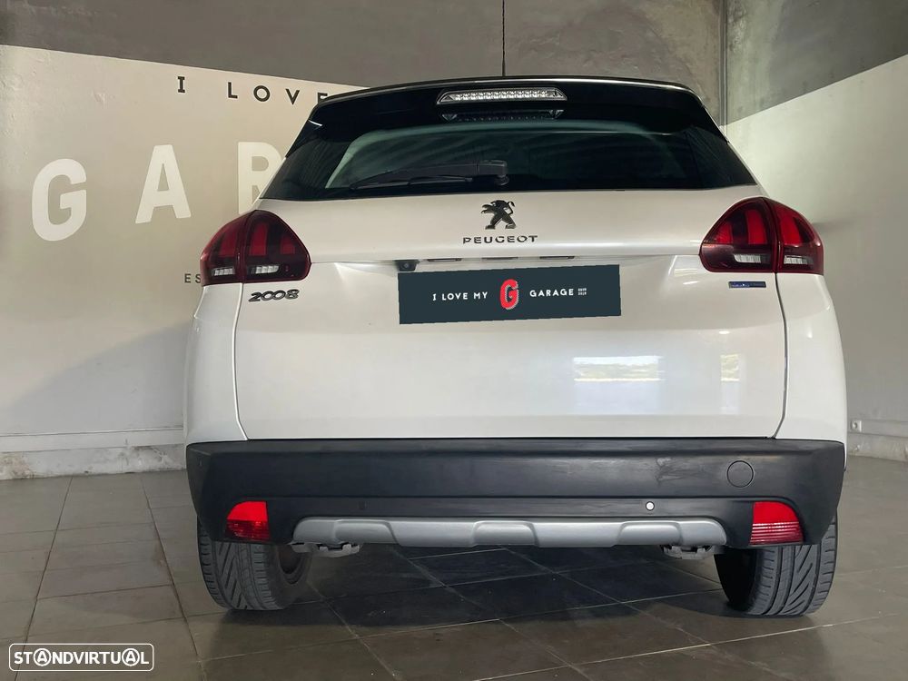 Peugeot 2008 PureTech 110 Stop&Start EAT6 Allure - 34