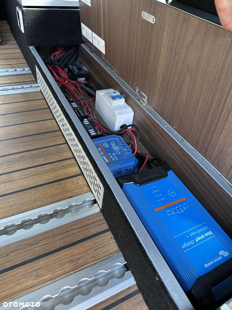 Renault Trafic Wavecamper - 27