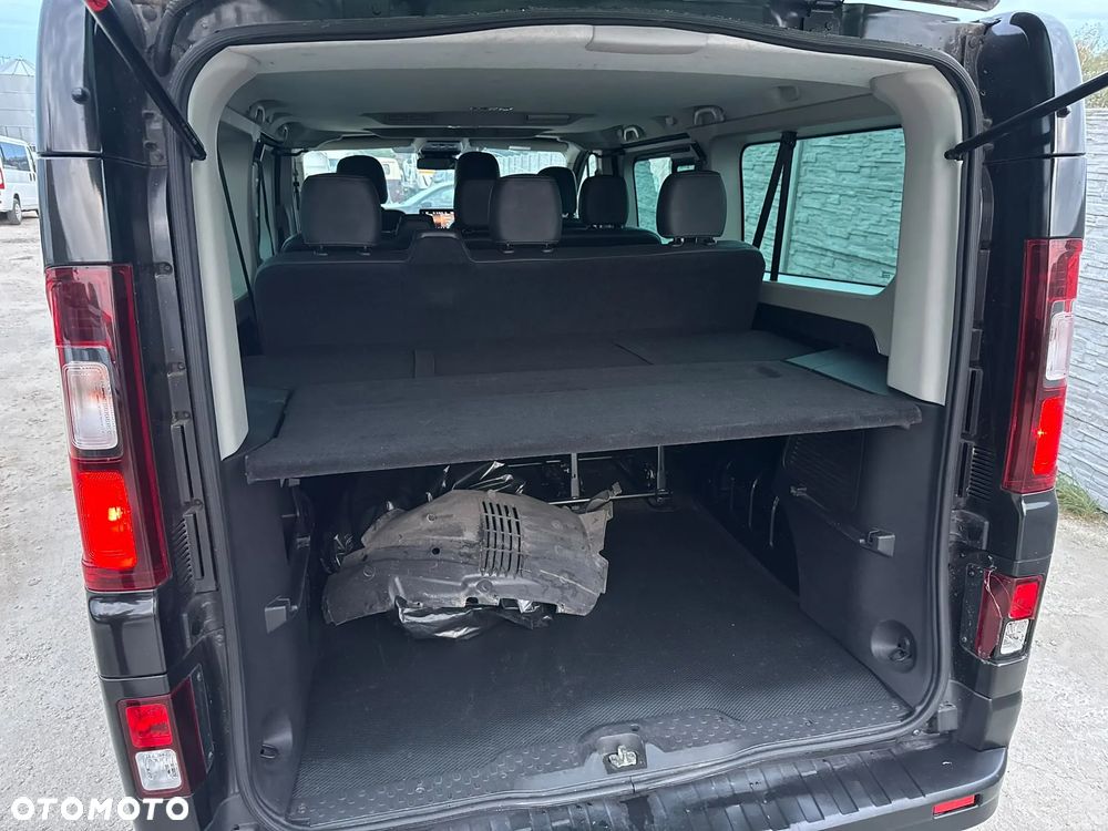 Renault Trafic 2.0 dCi EDC - 25