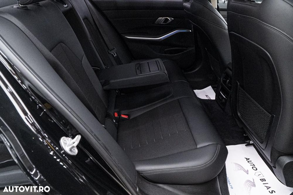 BMW Seria 3 318i Aut. Sport Line - 8