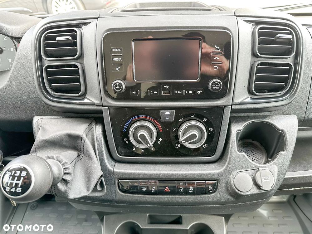 Fiat DUCATO Furgon L2H2 - 12