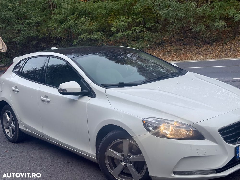 Volvo V40 - 10