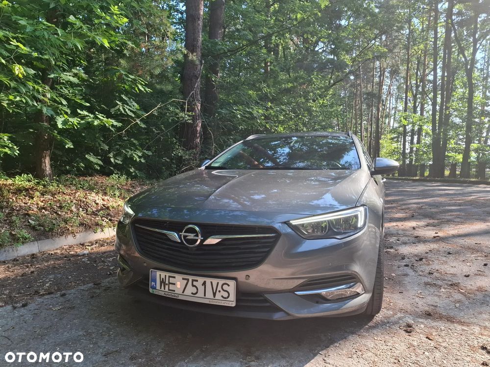Opel Insignia 1.5 T Enjoy S&S - 11