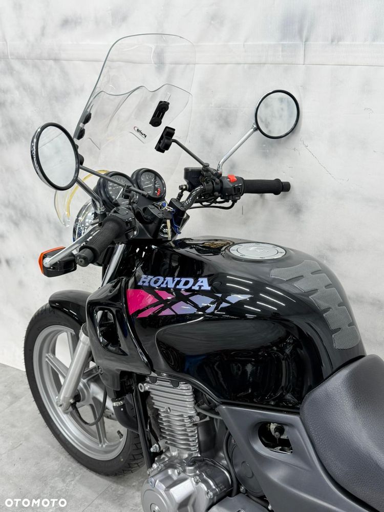 Honda CB - 10