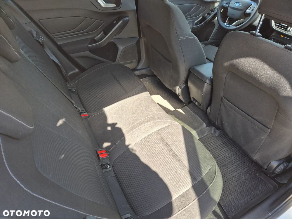 Ford Focus 1.5 EcoBlue STart-Stopp-System TITANIUM - 7