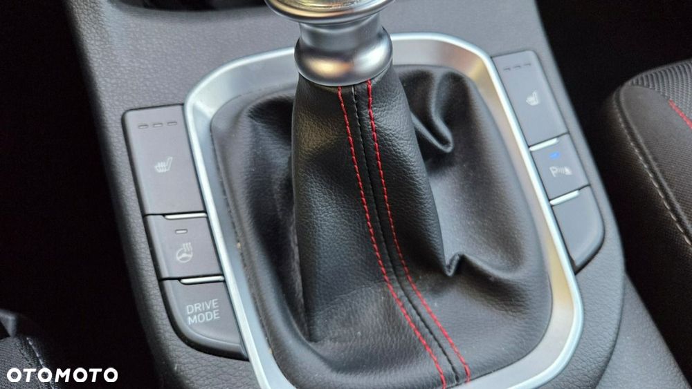 Hyundai i30 1.5 T-GDI 48V-Hybrid N-Line - 22