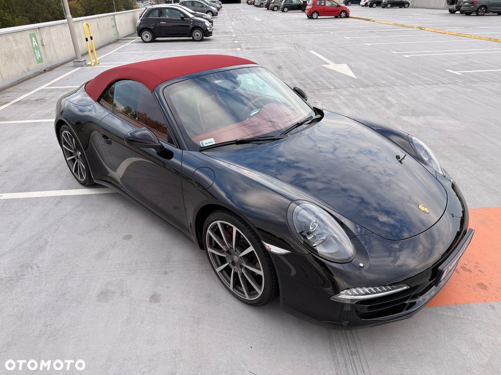 Porsche 911 - 12