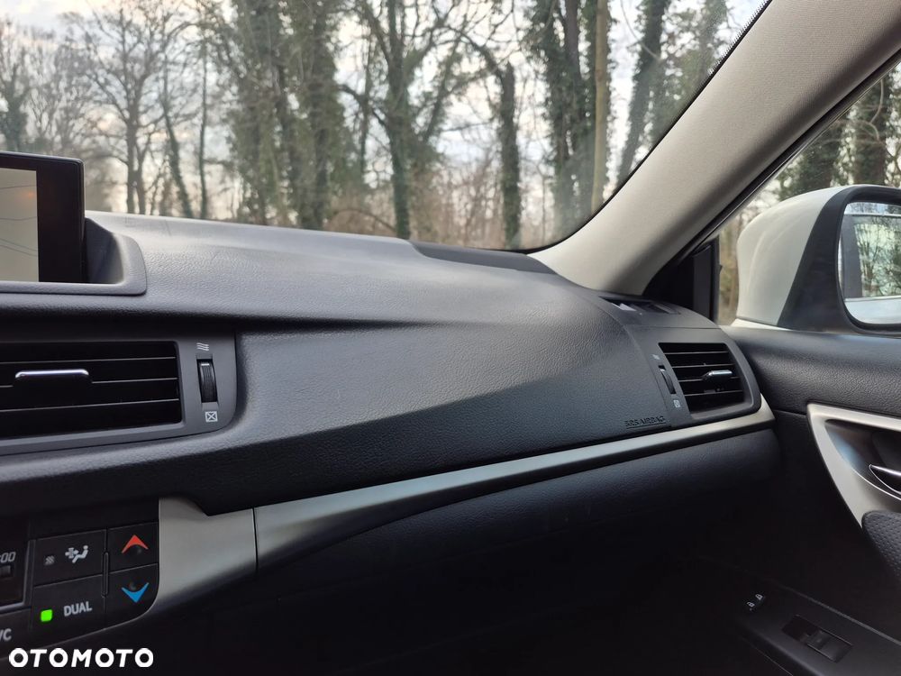 Lexus CT Impression Line - 18