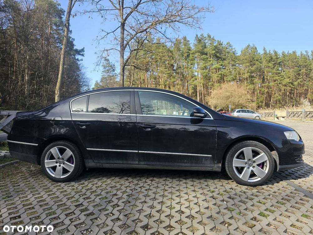 Volkswagen Passat 2.0 TDI Comfortline - 1