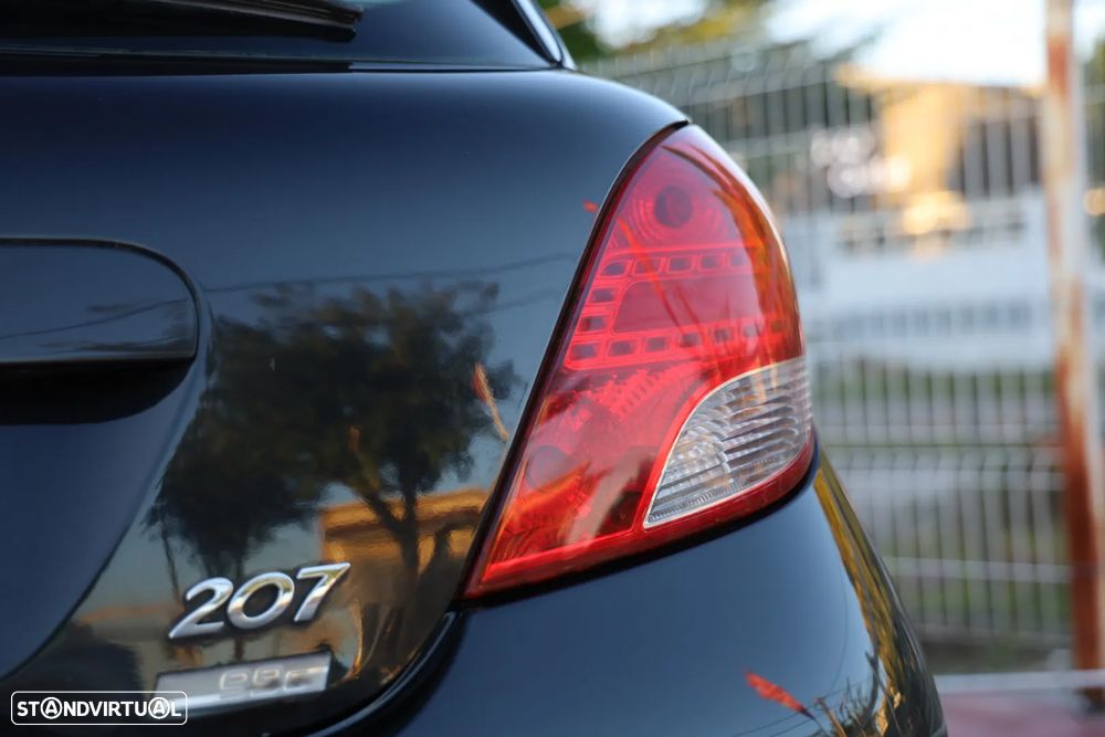 Peugeot 207 1.6 HDi 99g - 31