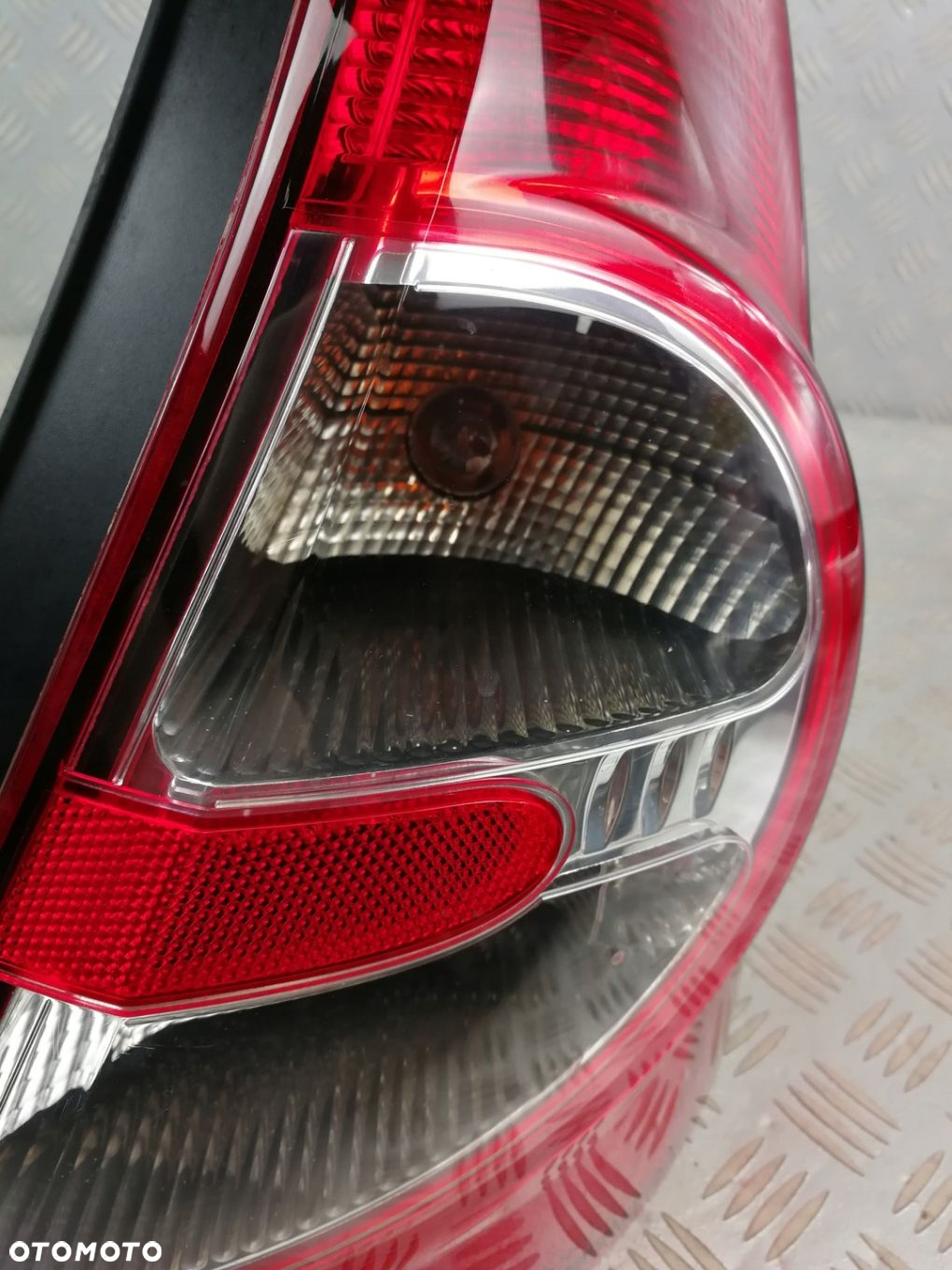 8200734824 lampa prawa prawy tył tylna DACIA SANDERO I 1 2008-2012 EUROPA - 4