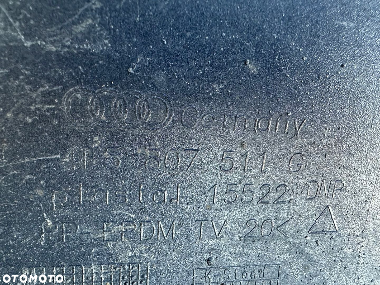 ZDERZAK TYŁ TYLNY AUDI A6 C6 4F 4F5 4F0 SEDAN LIFT S-LINE 4F5807511G  DÓŁ - 8