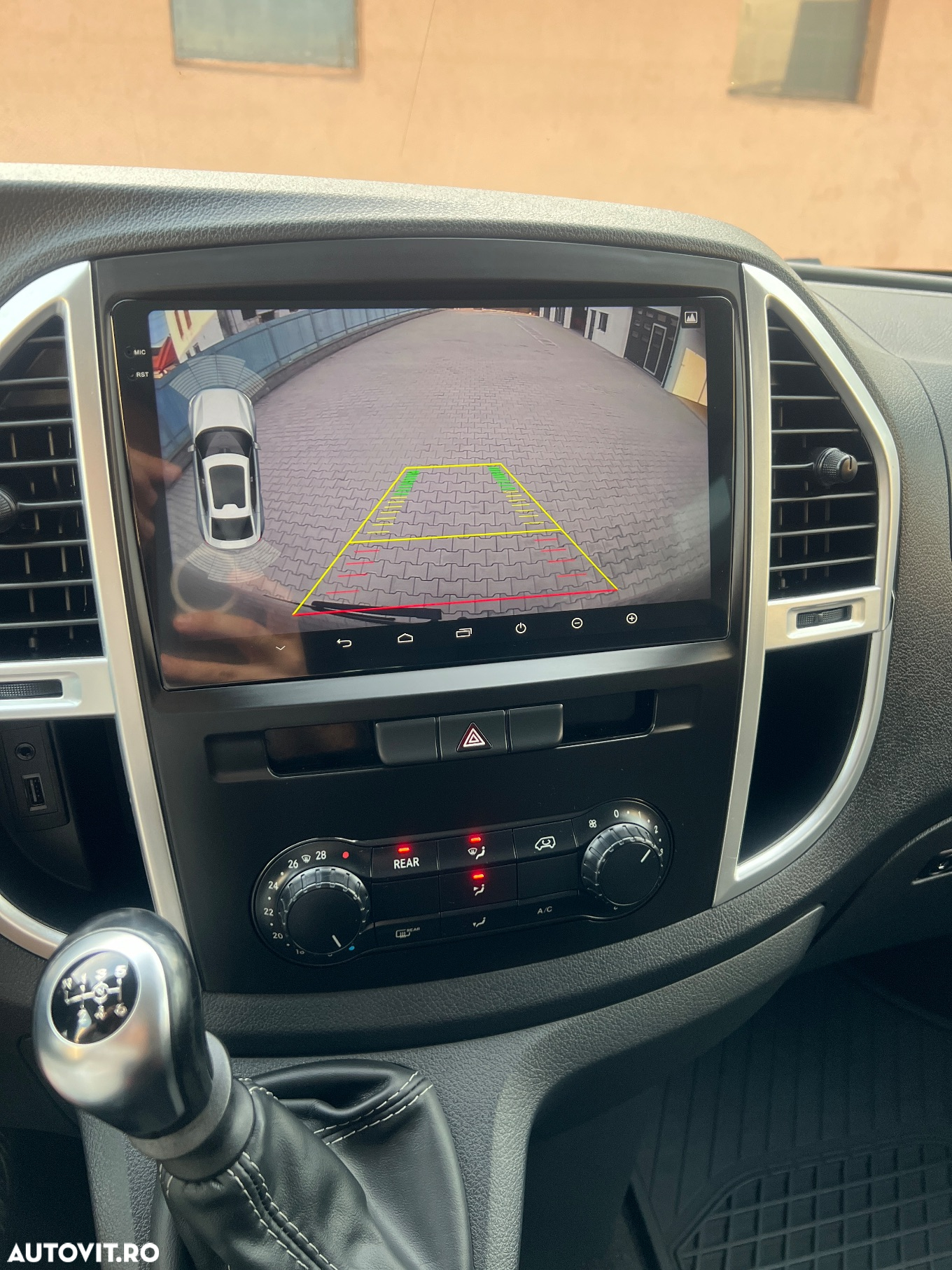 Mercedes-Benz Vito 111 CDI (BlueTEC) Tourer Lang PRO - 11