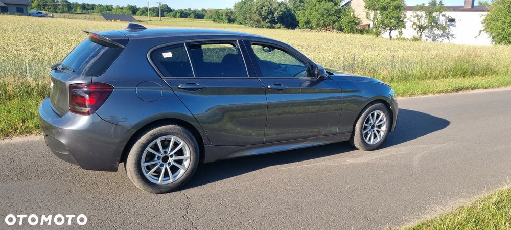BMW Seria 1 116d Sport Line - 4