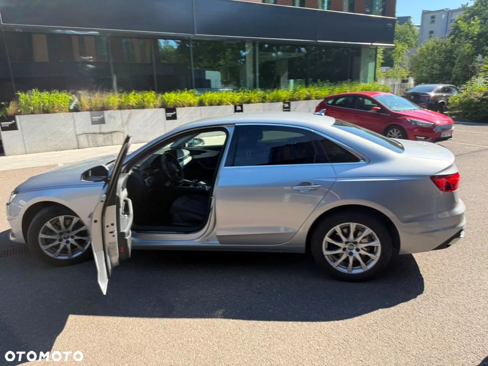 Audi A4 Limousine - 9