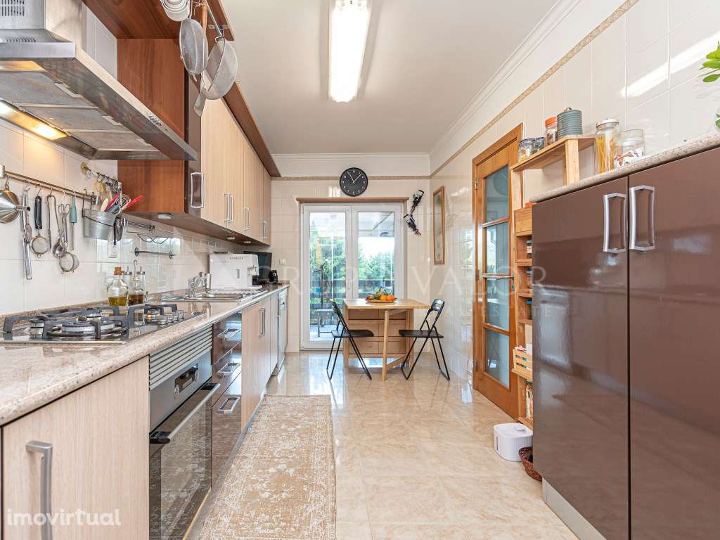 Moradia T4+2 em condomínio - Alcabideche - Grande imagem: 5/29