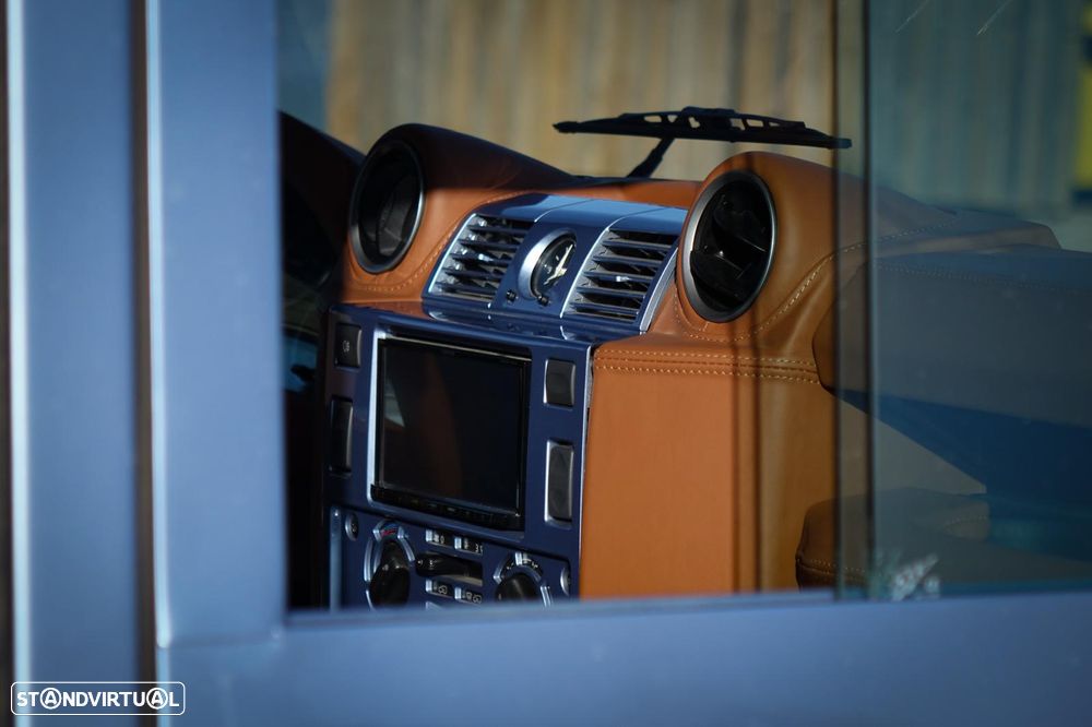 Land Rover Defender - 23