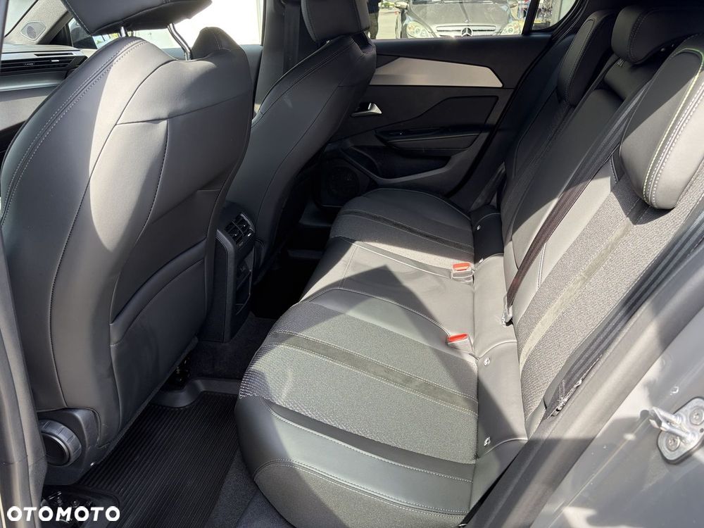 Peugeot 308 - 9