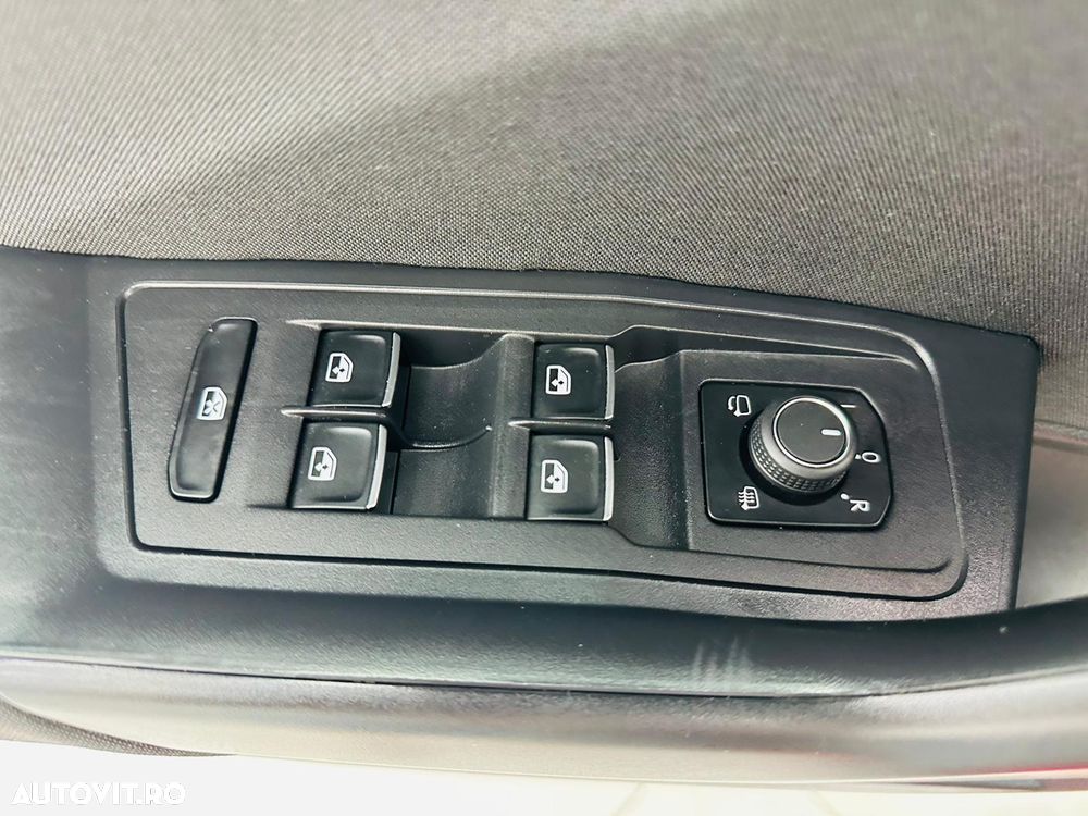 Volkswagen T-Roc 1.5 TSI DSG Sport - 12