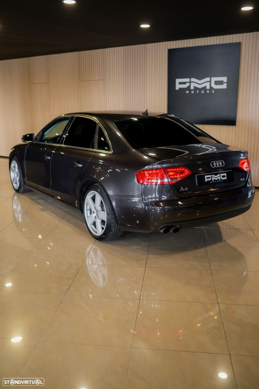 Audi A4 2.0 TDI exclusive - 10