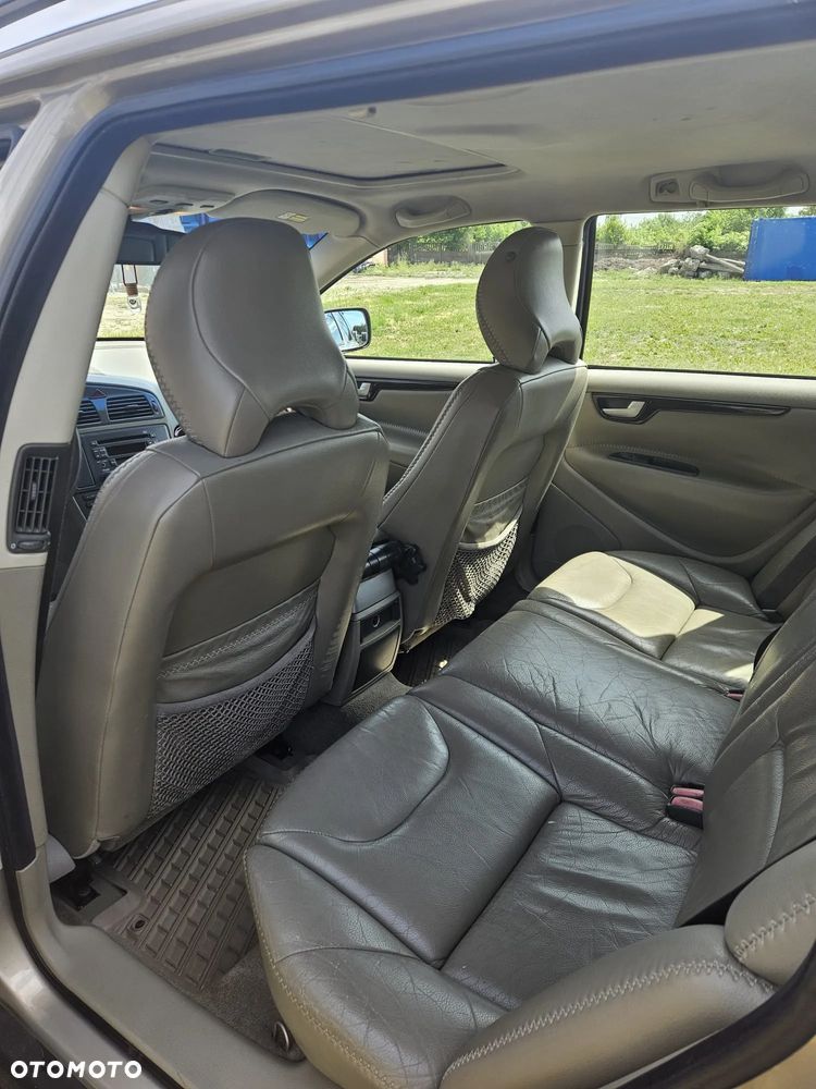 Volvo XC 70 - 6