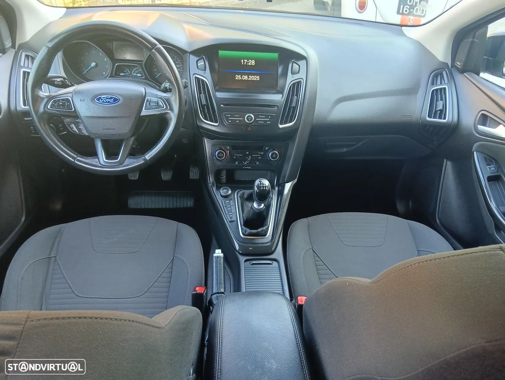 Ford Focus SW 1.0 SCTi Titanium Best - 5