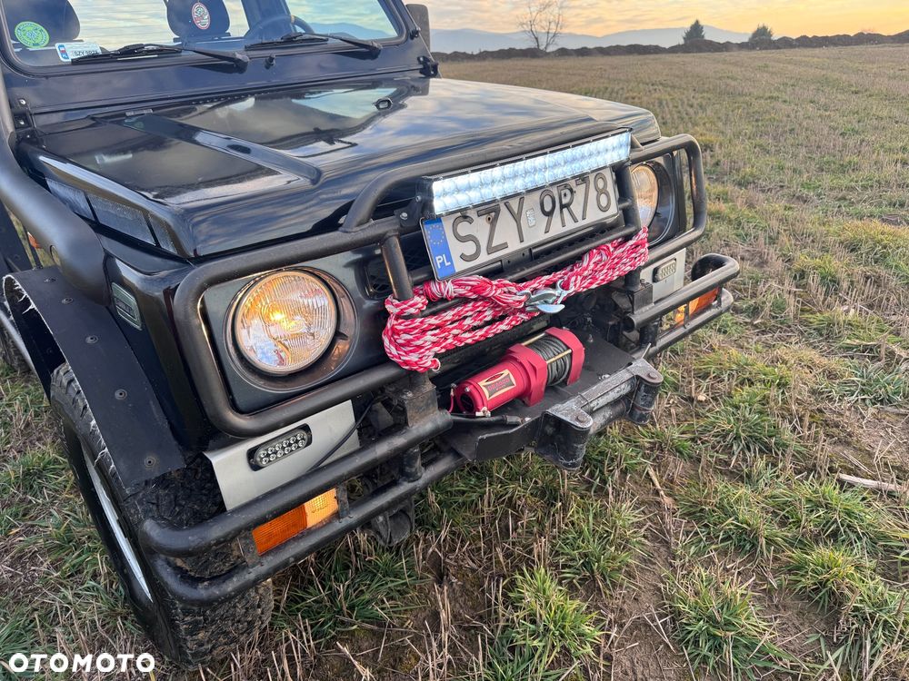 Suzuki Samurai 1.3 JX Canvas Top - 15