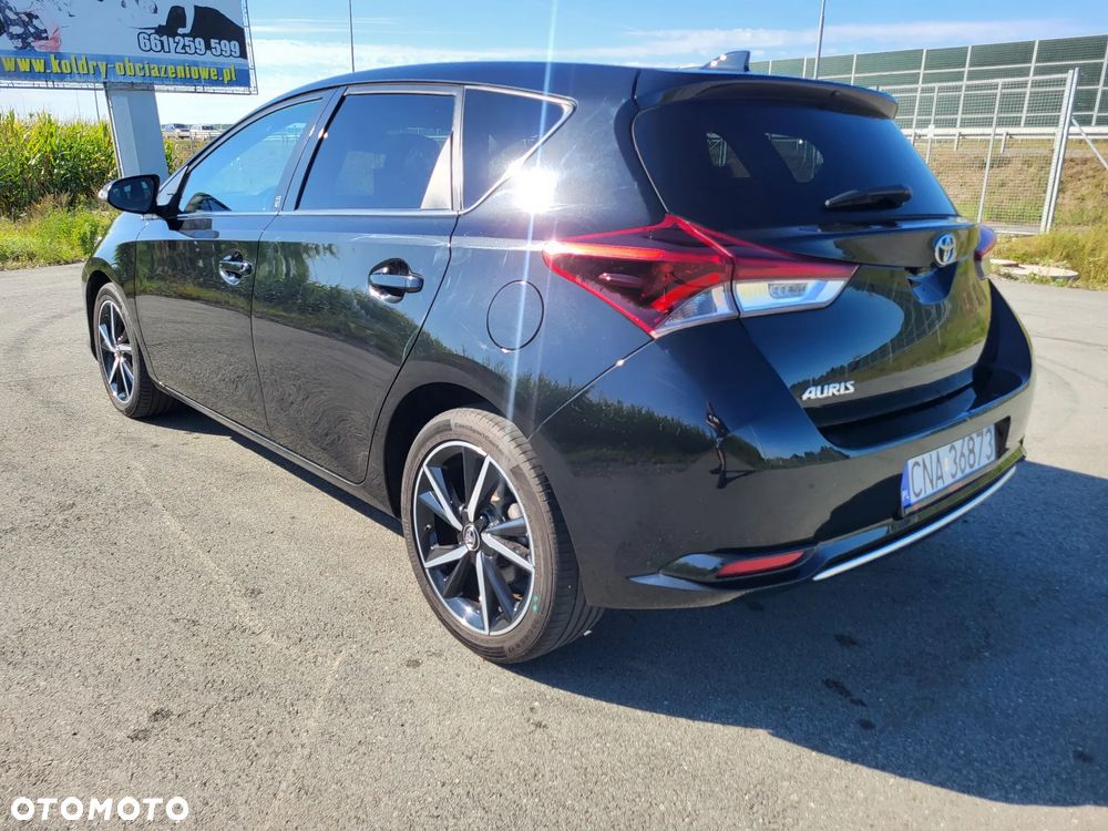 Toyota Auris 1.2 T Dynamic - 13