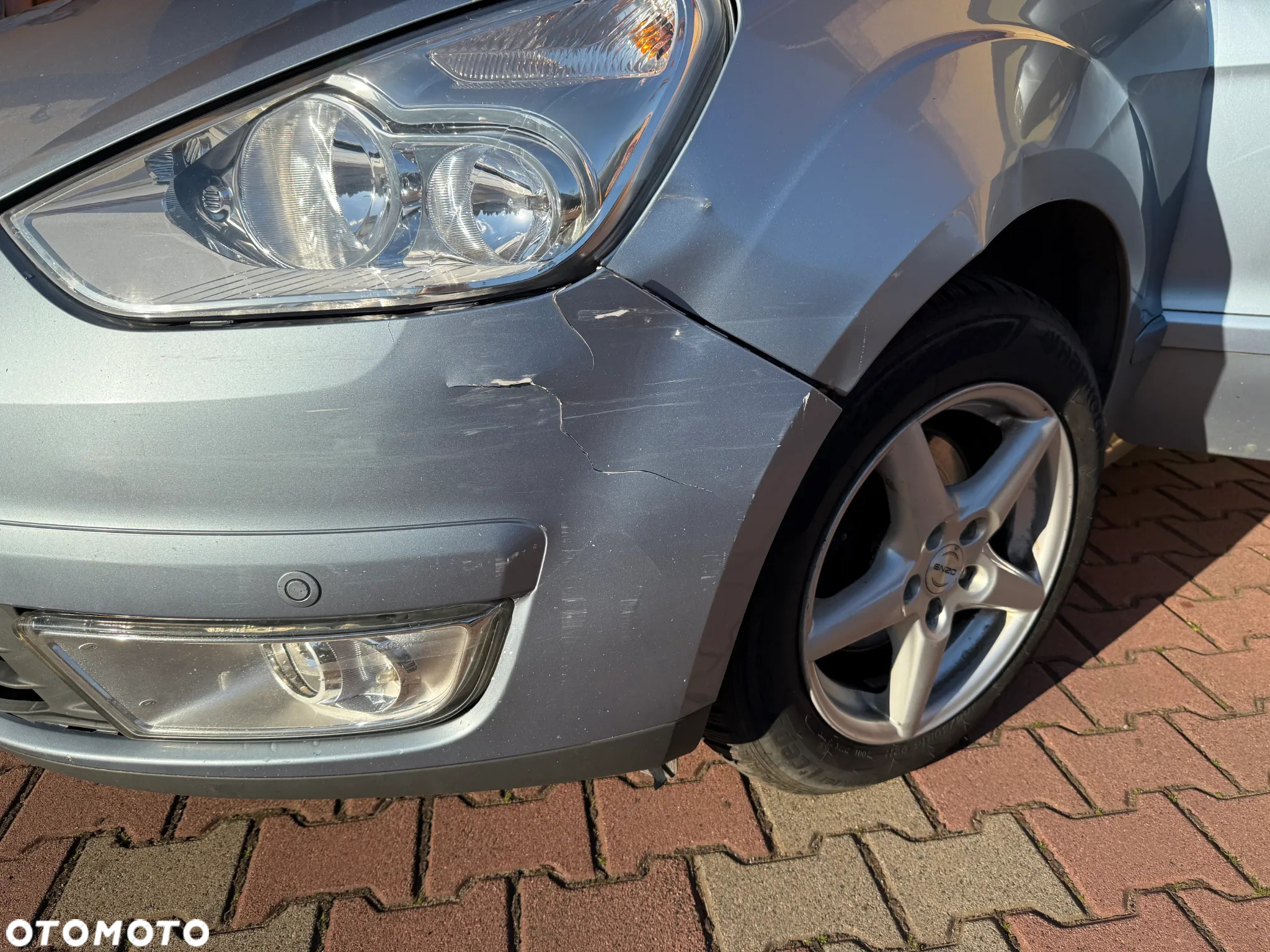 Ford Galaxy 2.0 TDCi Ghia - 9