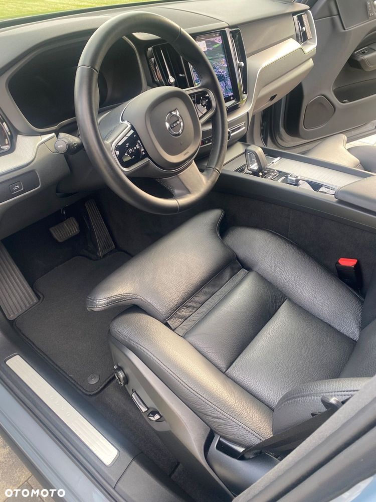 Volvo XC 60 - 8