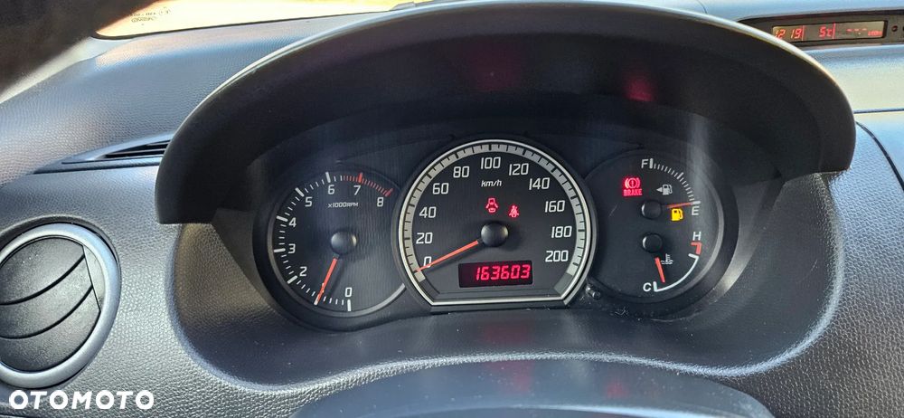 Suzuki Swift 1.3 Limited 25 - 12