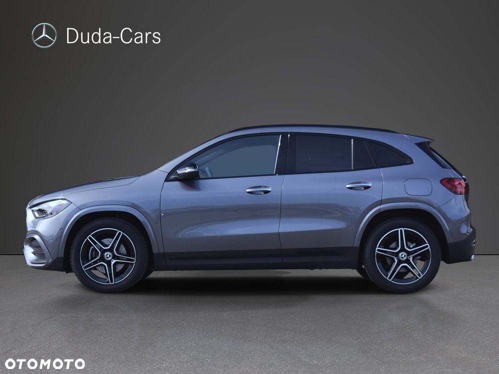Mercedes-Benz GLA 200 AMG Line - 4
