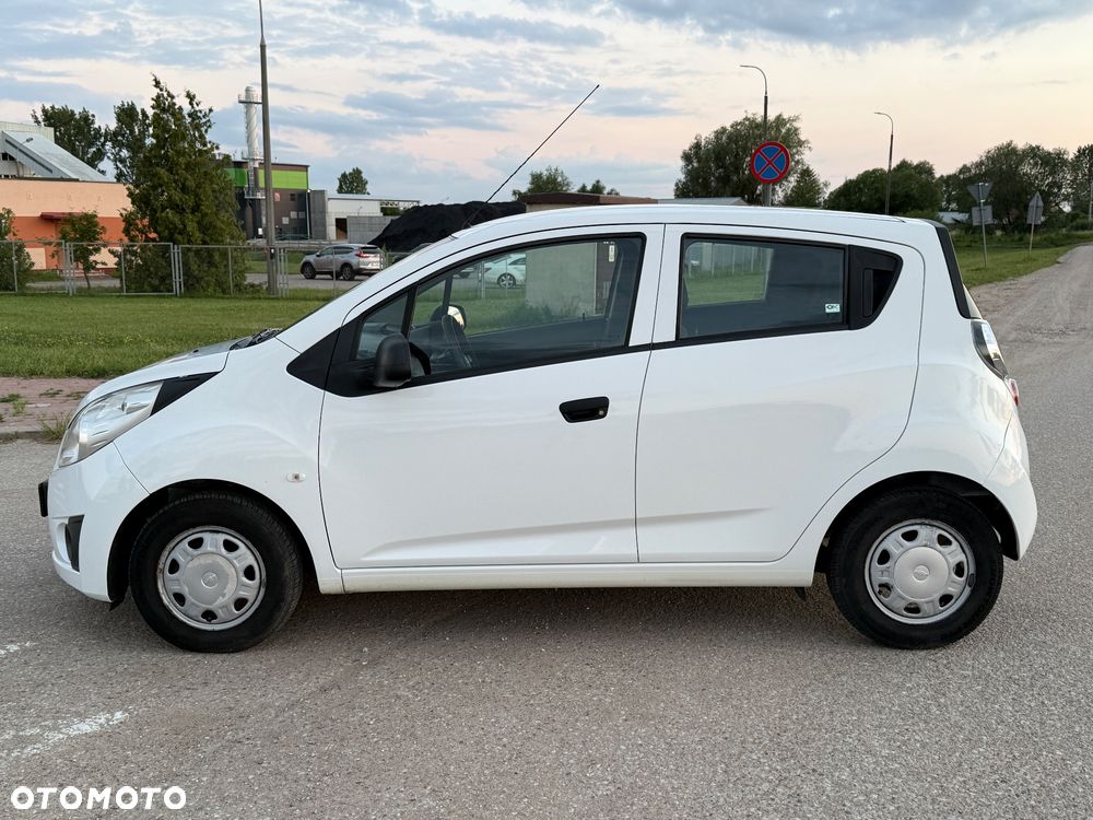 Chevrolet Spark 1.0 LS - 4