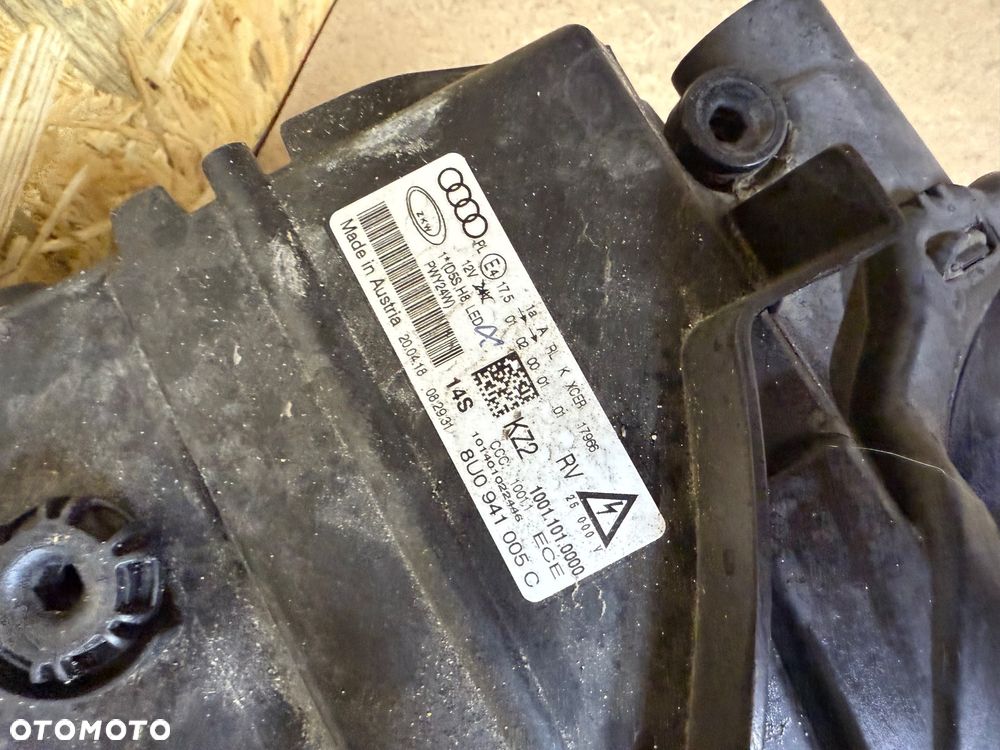 LAMPY LEWA PRAWA KOMPLET XENON LED AUDI Q3 8U0 8U0941005C 8U0941006C - 22